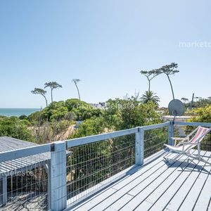 Casa En Venta Reciclada 5 Dormi-s Playa Mansa