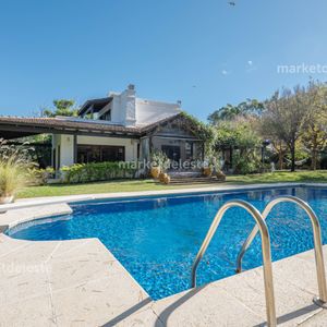 Casa En Solanas A Metros Del Mar