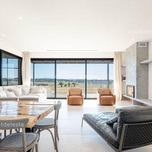 Casa En Laguna De Los Cisnes - Moderna
