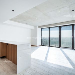 Surfside En Venta 1 Suite + Toilette