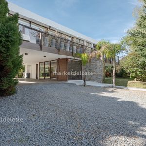 Casa Mansa 4 Dorm