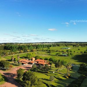 Haras En Venta - Unico En El Pais