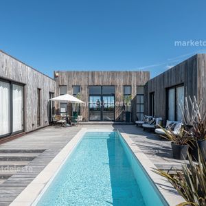 Ocean Views - Punta Piedras