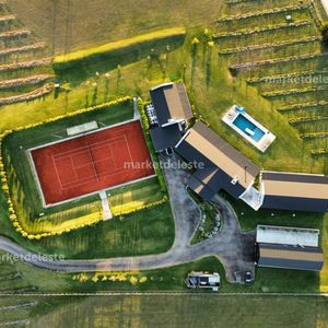 Mega Casa En Venta - Narbona La Plantacion