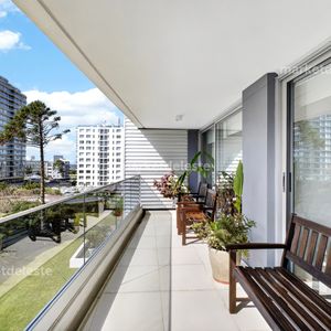 Depto En Venta 3 Dormi. Playa Brava