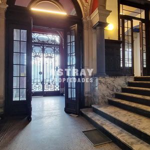 Casa En Venta 6 Dormitorios