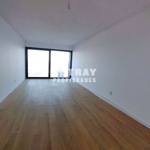 Venta Apartamento 2 Dormitorios Malvin, Montevideo Ref.: 755