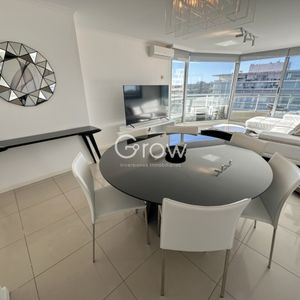 Ocean Drive, Exclusivo Departamento En Venta.