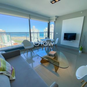 Piso Alto En Brava, 1 Dormitorio Con Vestidor, Edificio Onix