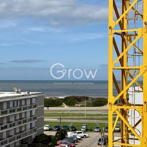 Apartamento De 1 Dormitorio En Venta En Manglar Albor, Playa Brava, Punta Del Este
