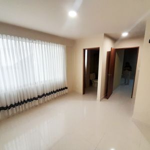 Para Estudiante, Persona Soltera O Pareja