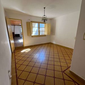 Venta | Casa En José Pedro Ramírez 72 Con Amplios Espacios