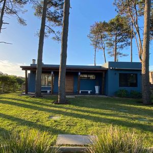 Alquiler Invernal | Casa En Ocean Park A 1 Cuadra De La Playa Con Deposito