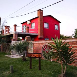 Alquiler  Anual, Balneario Buenos Aires, Amueblado, 2 Dormitorios, 1 Baño, Aire, Estufa A Leña Y Parrillero