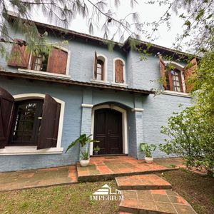 Venta  Dos Viviendas En Un Mismo Lugar, Con Estilo Y Una Construcción Que Se Siente