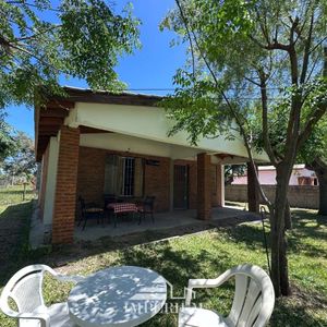 Venta Casa 2 Dormitorios San Luis Sur