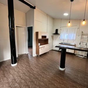 Alquiler | Casa En Parque Del Plata. Parrillero. Aire Acondicionado. Calefacción.  A Pasitos De Ruta Ib.