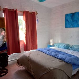 Alquiler | Casas De 2 Dorm Y Amplio Terreno En Playa Hermosa