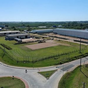 Alquiler Depósito 6700 M² Pando