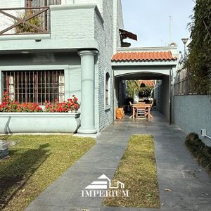Venta | Casas  4 Dormitorios+apartamento   Carrasco Sur