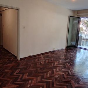 Alquiler Apartamento 2 Dormitorios Ubicado En Parque Rodó