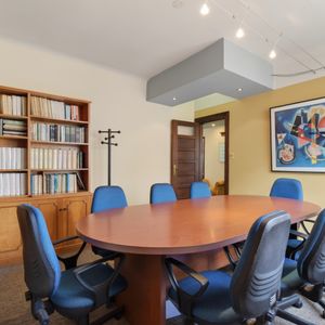 Oficina En Venta En Ciudad Vieja
