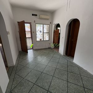 Berinduague Esq. Heredia- Entrada Para Coches - Terreno Y Mas