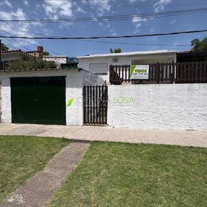 Campichuelo Esq. L.batlle Berres Con Garaje Y Parrillero