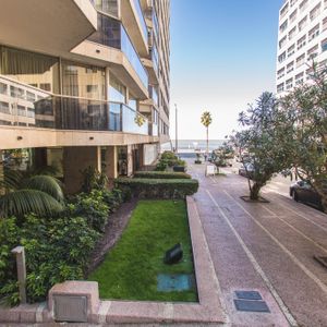 Apartamento Pocitos Rbla 4 Dorm 2 Gge Piscina Cancha Bbcoa