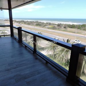 Penthouse  Con Vistas Panorámicas En Playa Brava
