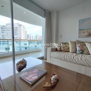 Apartamento De 3 Dormitorios En Punta Del Este