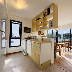Apartamento En Venta Frente A Playa Brava.
