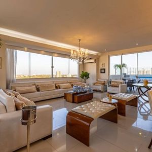Penthouse En Venta - Zona Sur Edificio Torre Meridian