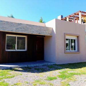 (bpv-bpv-10746)  Casa En Venta De 2 Dormitorios En Playa Mansa.