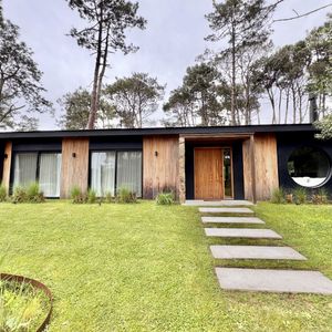 (bpv-bpv-10757)  Casa En Alquiler 3 Dormitorios