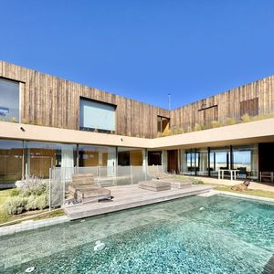 (bpv-bpv-10821)  Casa Sobre La Playa En Alquiler