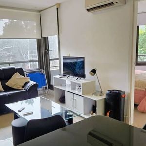 (bpv-bpv-10883)  Apartamento De 1 Dormitorio En Alquiler En Punta Del Este