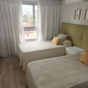 (bpv-bpv-10913)  Alquiler De Apartamento De 2 Dormitorios En Punta Del Este