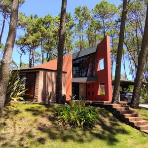 (bpv-bpv-204)  Casa En Alquiler 4 Dormitorios
