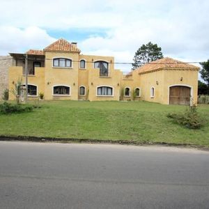 (bpv-bpv-2555)  Casa En Venta 4 Dormitorios