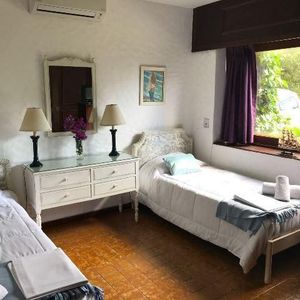 (bpv-bpv-3216)  Casa En Alquiler 5 Dormitorios