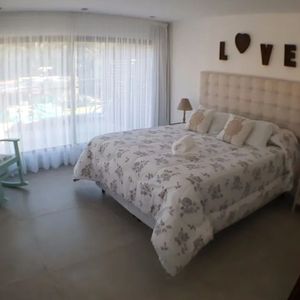 (bpv-bpv-6105)  Casa En Venta De 4 Dormitorios En Solanas, Punta Del Este