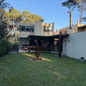 (bpv-bpv-7022)  Casa En Alquiler 4 Dormitorios