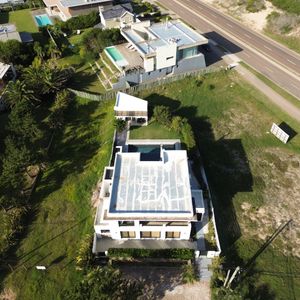 (bpv-bpv-7111)  Hermosa Casa De 5 Dormitorios En Montoya Alquiler