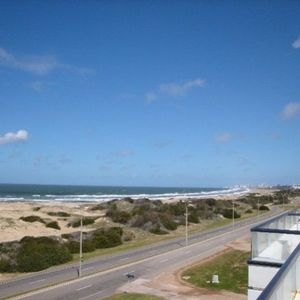 (bpv-bpv-7593)  Apartamento En Alquiler 4 Dormitorios