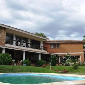 (bpv-bpv-7906)  Casa En Venta De 5 Ambientes En Playa Mansa