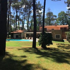 (bpv-bpv-8620)  Casa En Alquiler Temporal De 6 Ambientes En Marly