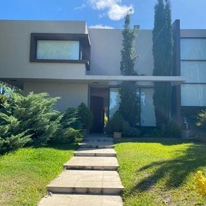 (bpv-bpv-8803)  Casa En Alquiler 3 Dormitorios