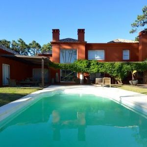 (bpv-bpv-943)  Casa En Alquiler 5 Dormitorios