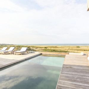 (bpv-bpv-9484)  Casa De 5 Dormitorios Sobre La Playa De Manantiales